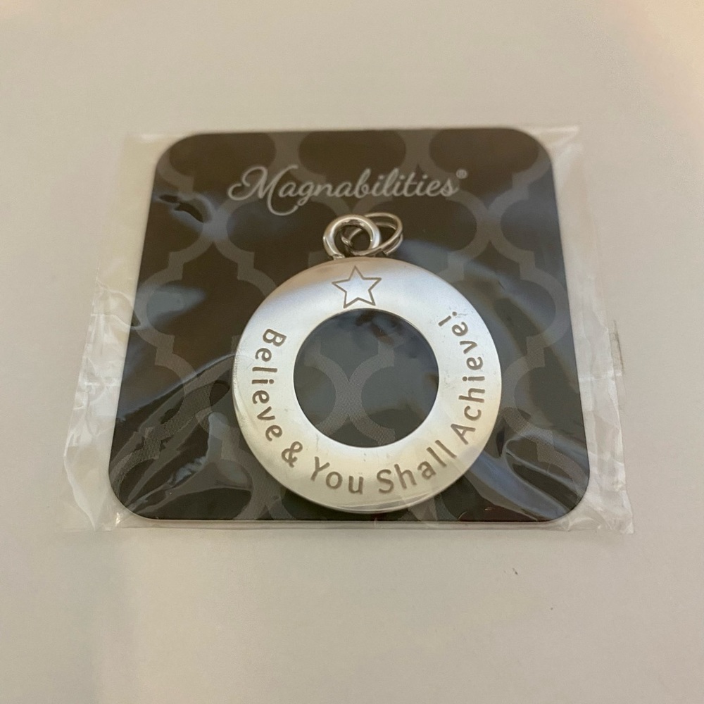 NWT - Magnabilities charm